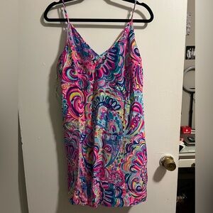 V neck shift dress with adjustable straps